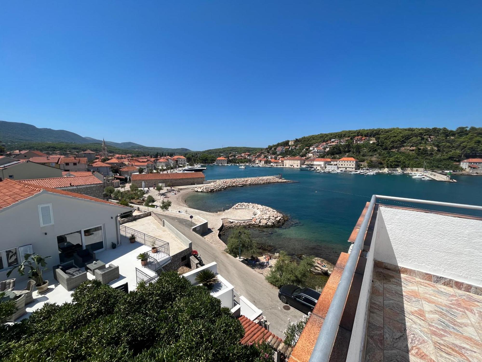 Apartments Peronja Jelsa Seafront Exterior foto